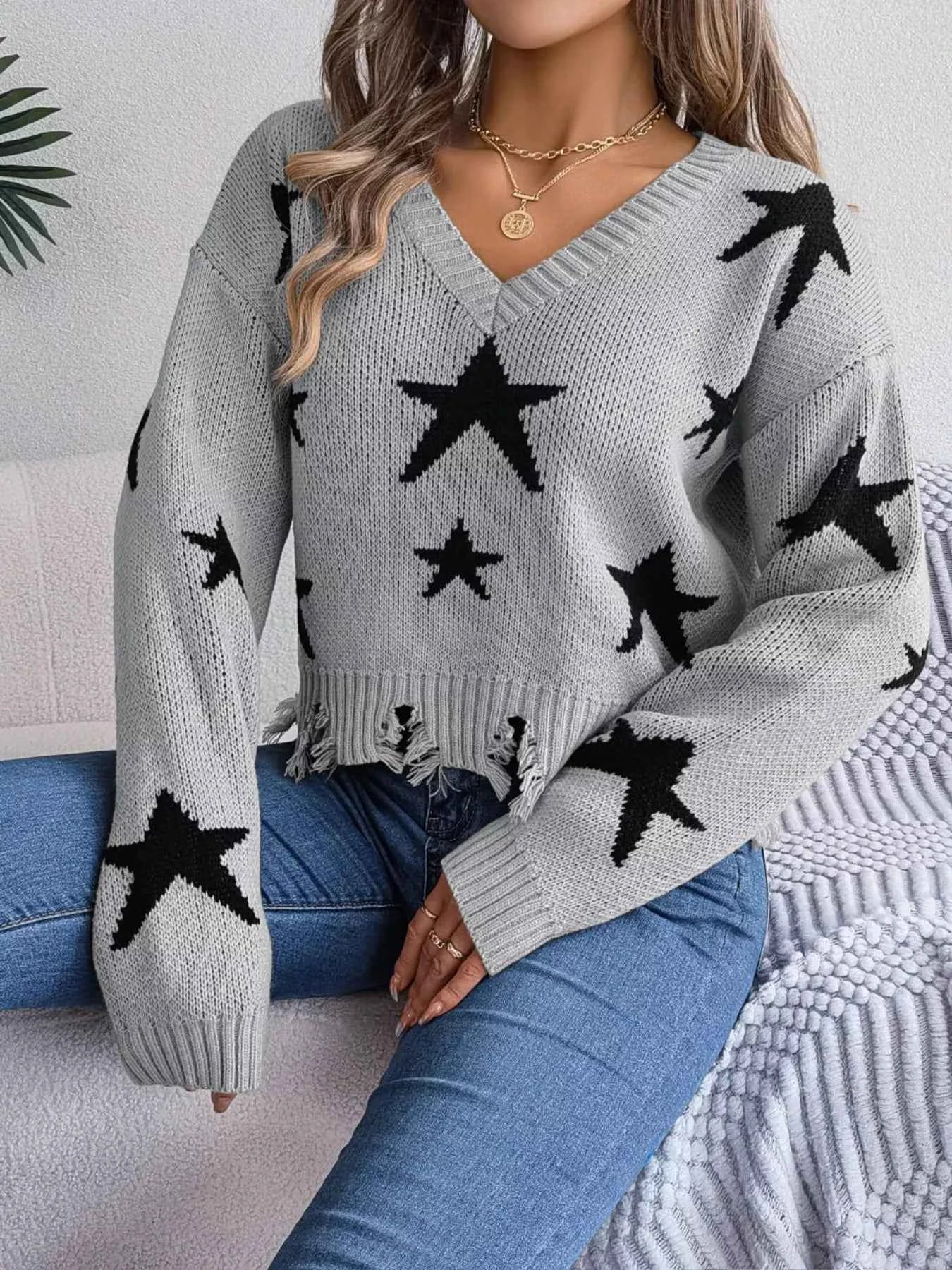 Star Pattern V-Neck Distressed Sweater bd791467-9782-46b4-932d-c2eb92e7557a-Max-Origin