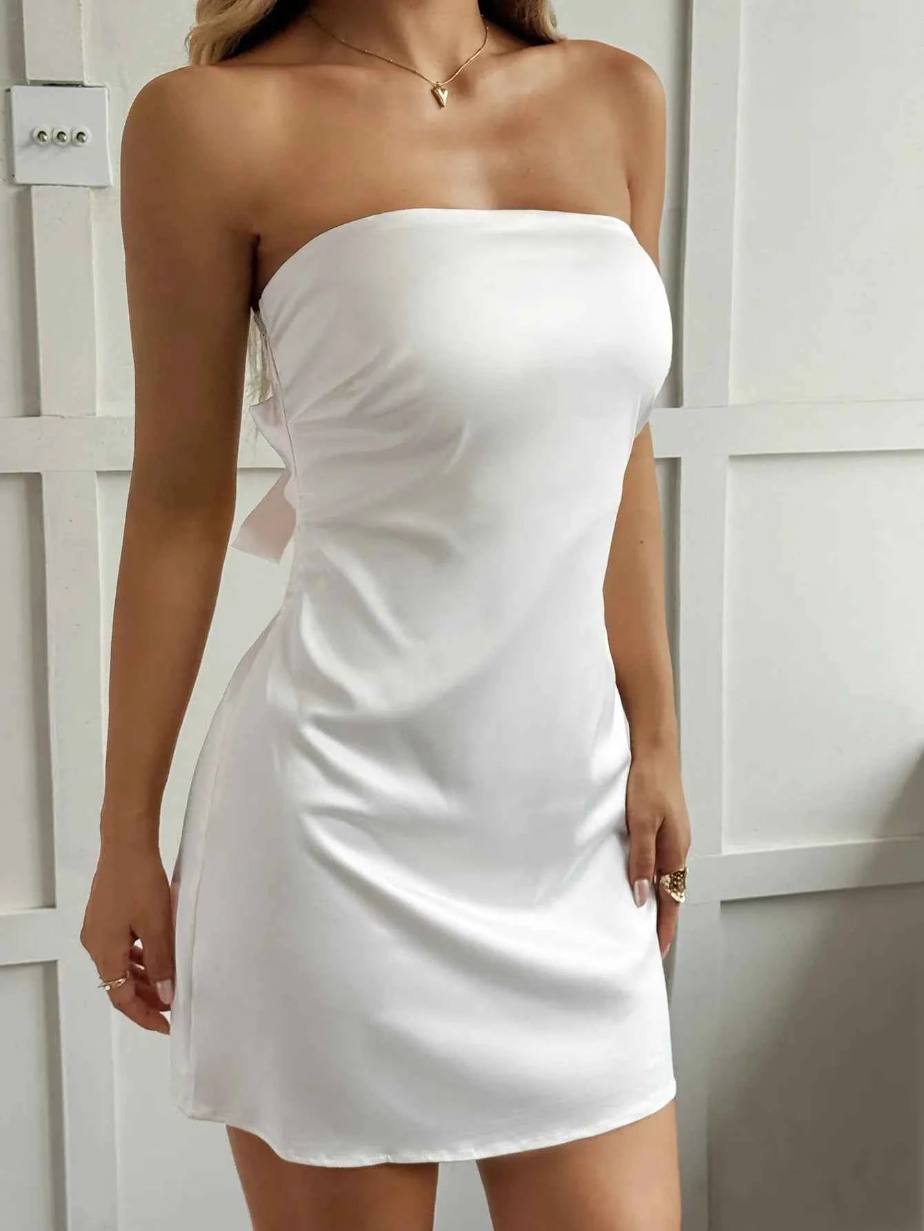 Tie Back Tube Mini Dress bd86965b-8f7f-4de3-aace-17d535f986cf-Max-Origin