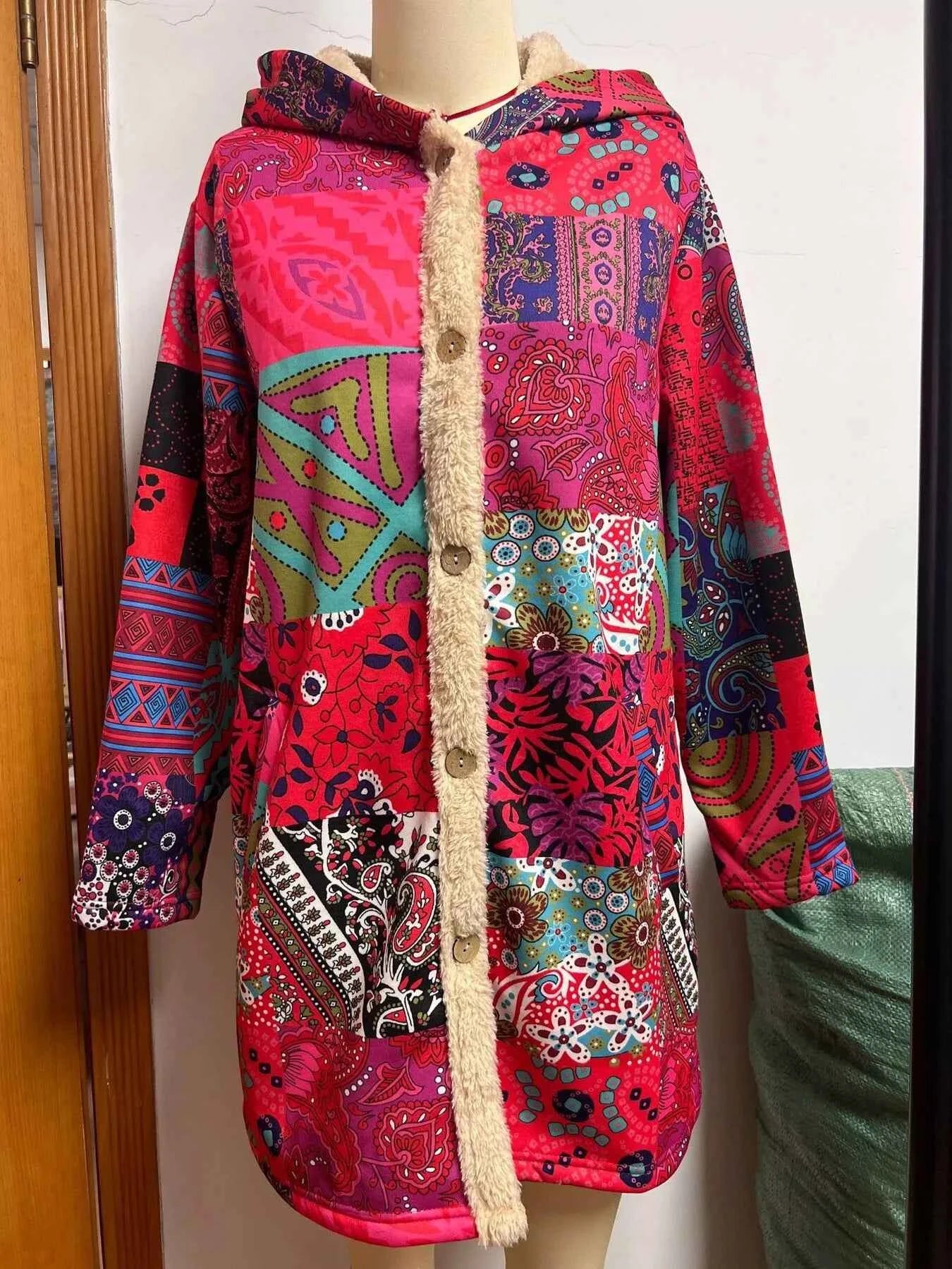 Bohemian Patchwork Fleece Lined Hooded Outerwear bdcd51d8b2084e8eaef4f46ee95b9294-Max-Origin