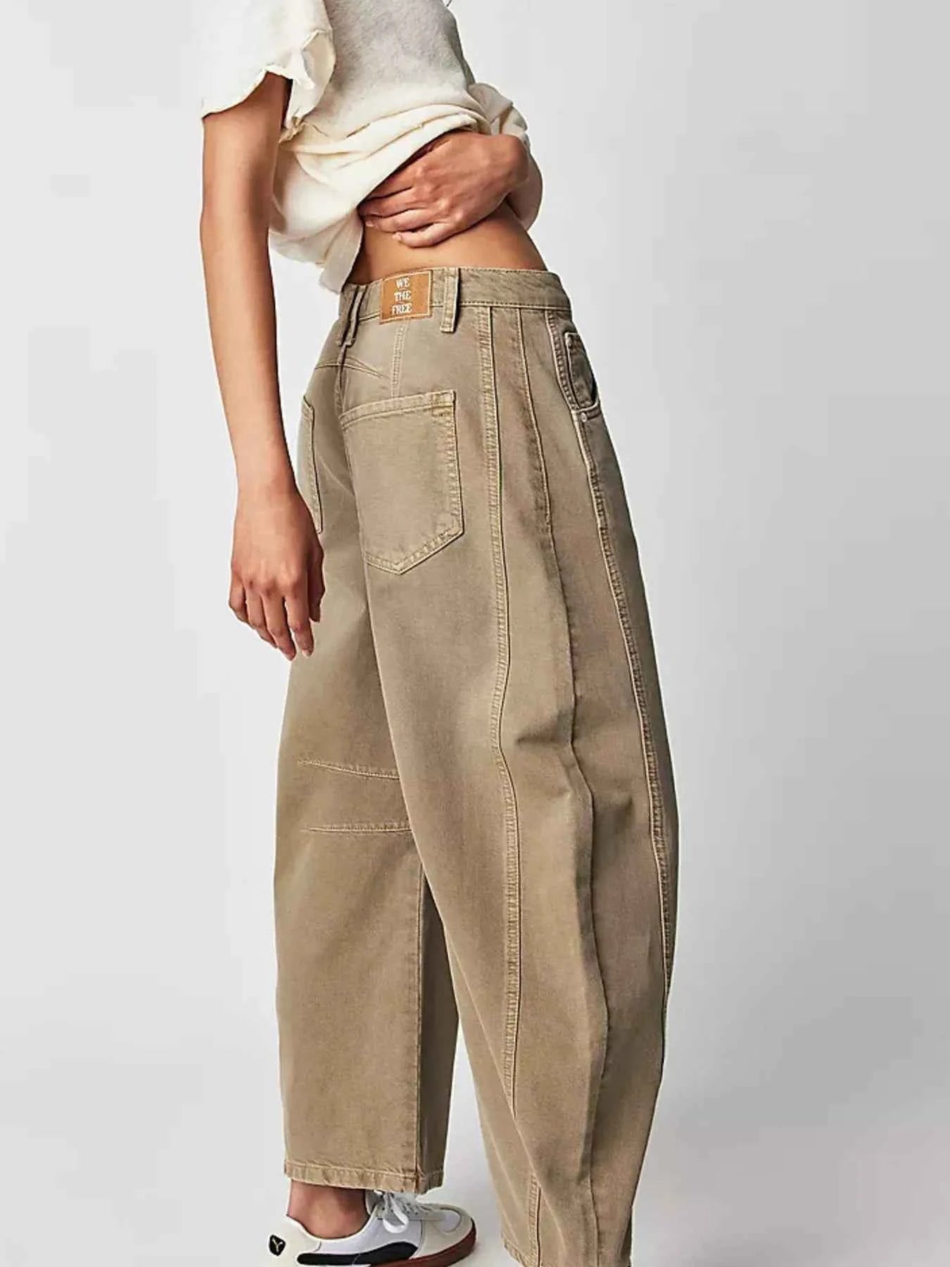 Wide Leg Relaxed Fit Jeans be4ae8ad3d054289bffebff0951fffef-Max-Origin