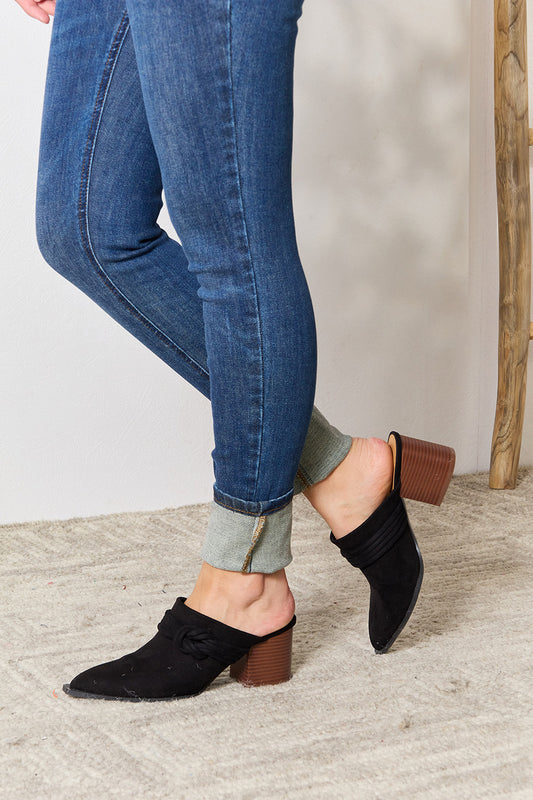 East Lion Corp Pointed-Toe Braided Trim Mules be64e4c1dd1244a9905eab8f55a46439-Max