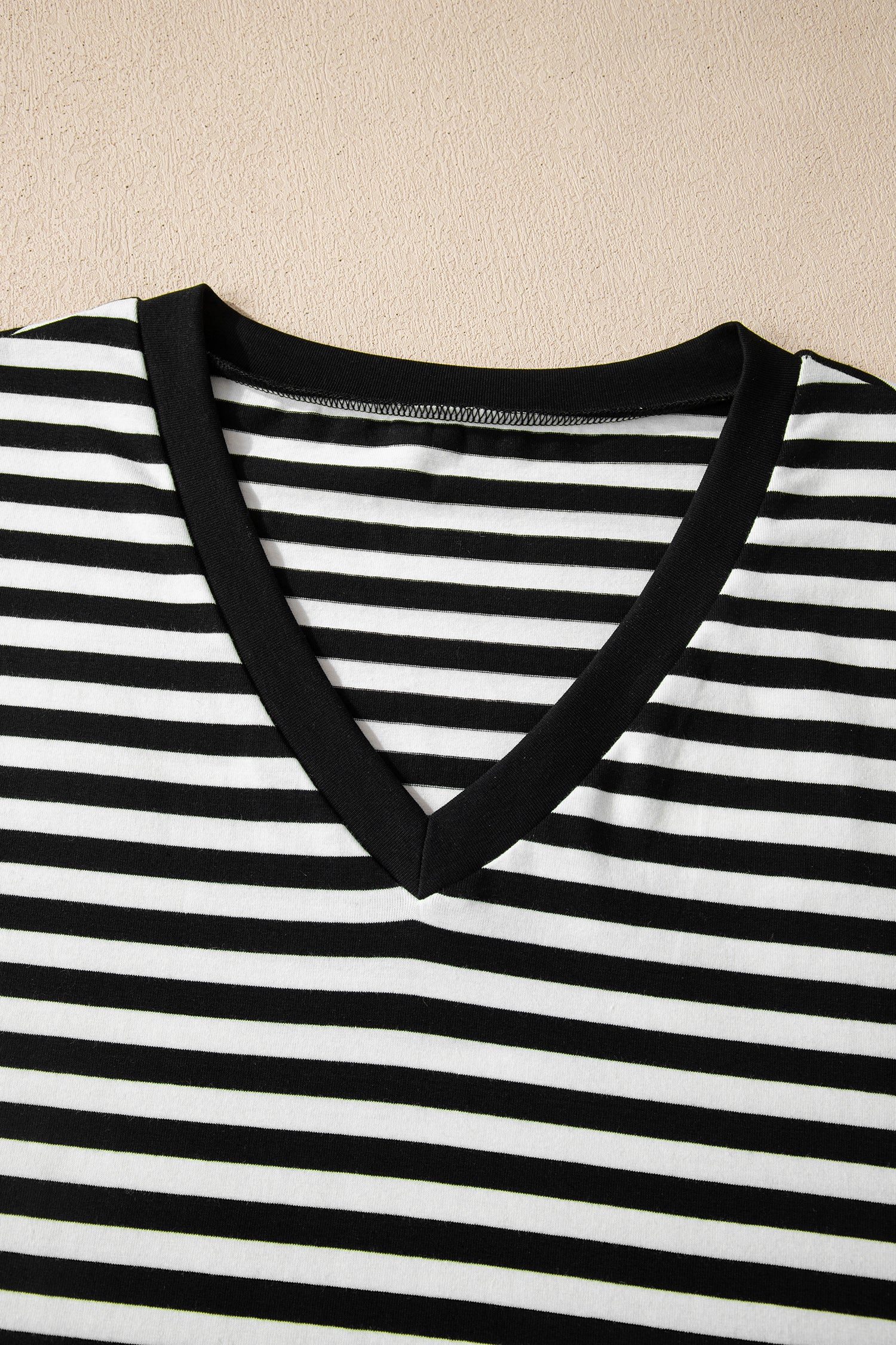 Black Striped Print V Neck Delicate Trim Casual Tee be8eb09f78fc3df2