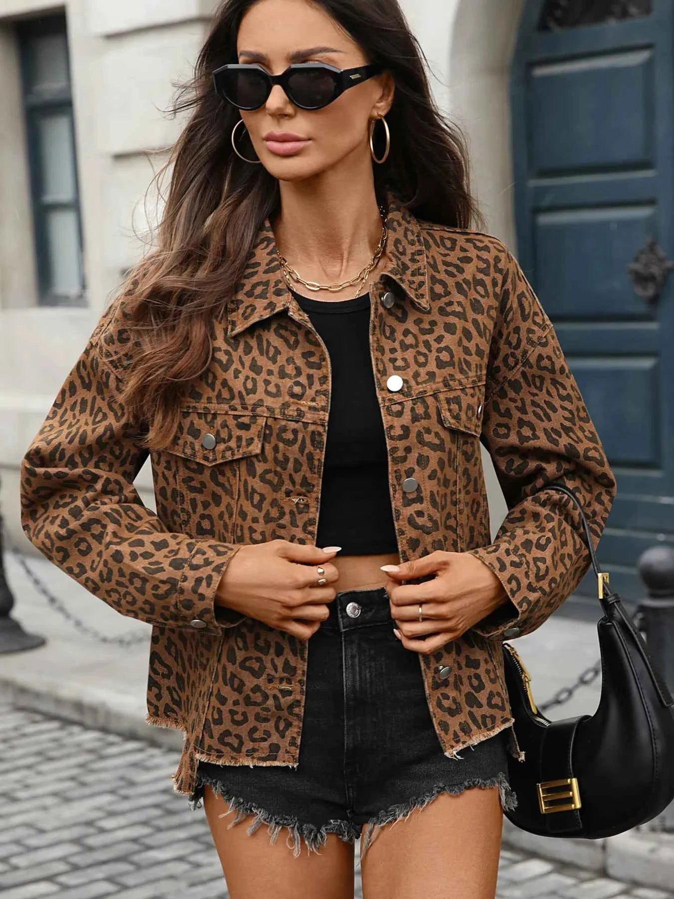 Leopard Print Raw Hem Denim Jacket bea8c36f33504c06a778847966c31fb4-Max-Origin