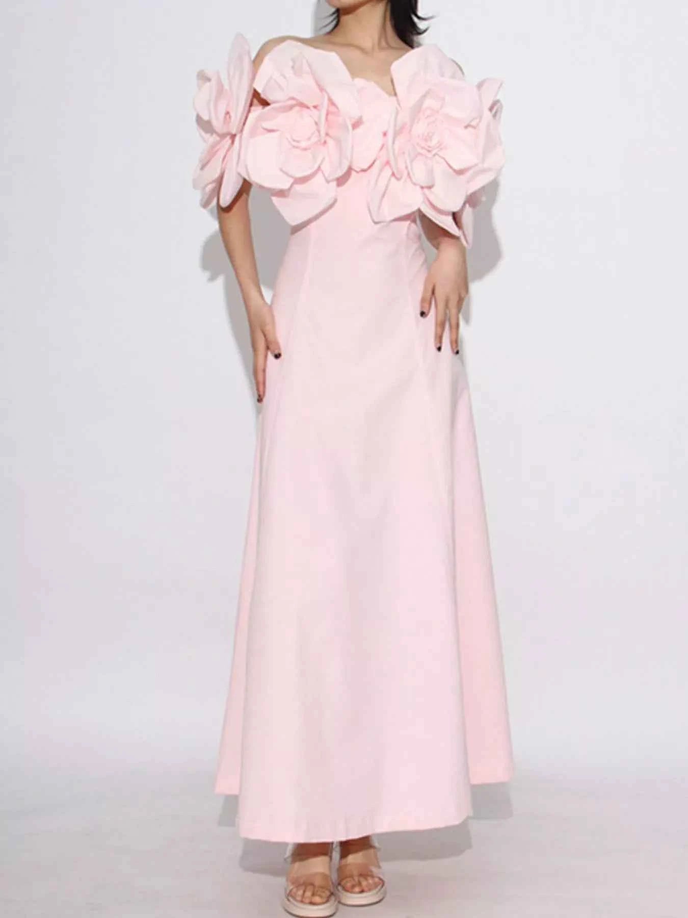 Flower Off-Shoulder Maxi Dress Pink bf01649b-091e-4de3-b5eb-569084d910b6-Max-Origin