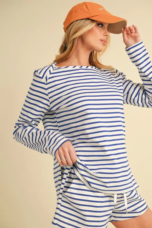 Drawstring Contrast Striped Shorts bf6d44aaaa014584930ec908f0cc5656-Max-Origin