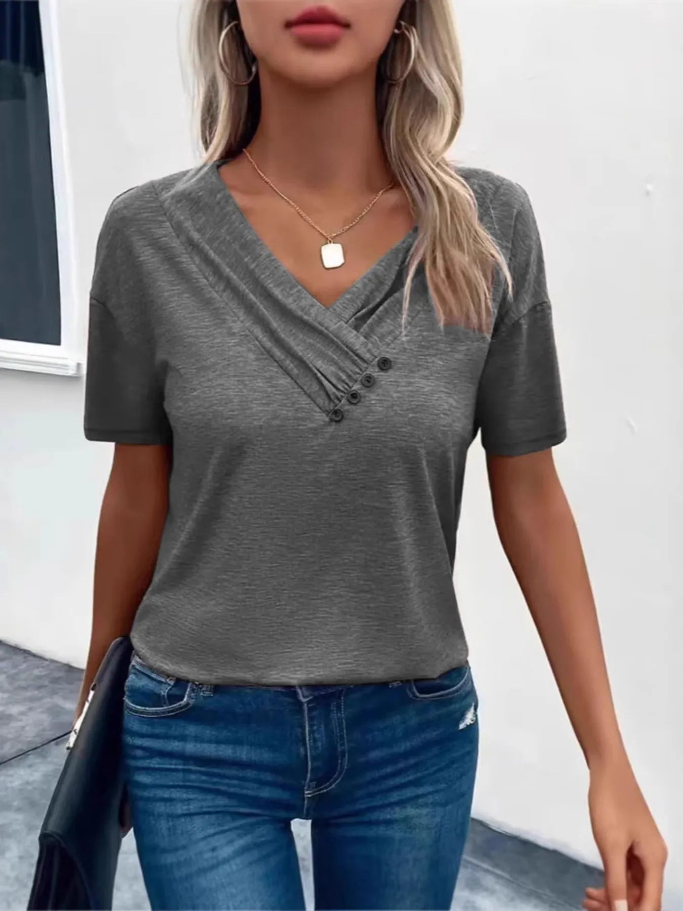 Short Sleeve V-Neck Ruched T-Shirt Dark Gray bf8b7c12d2ec4d28b80b35f7e59af117-Max-Origin