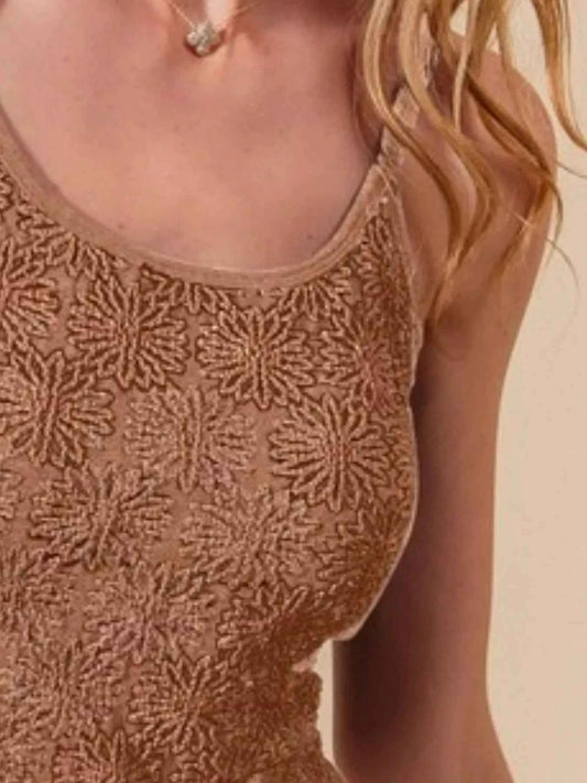 Two Tone Floral Seamless Tank Top bfa7626e-6260-4523-9be1-6bb3a58eca9a-Max-Origin