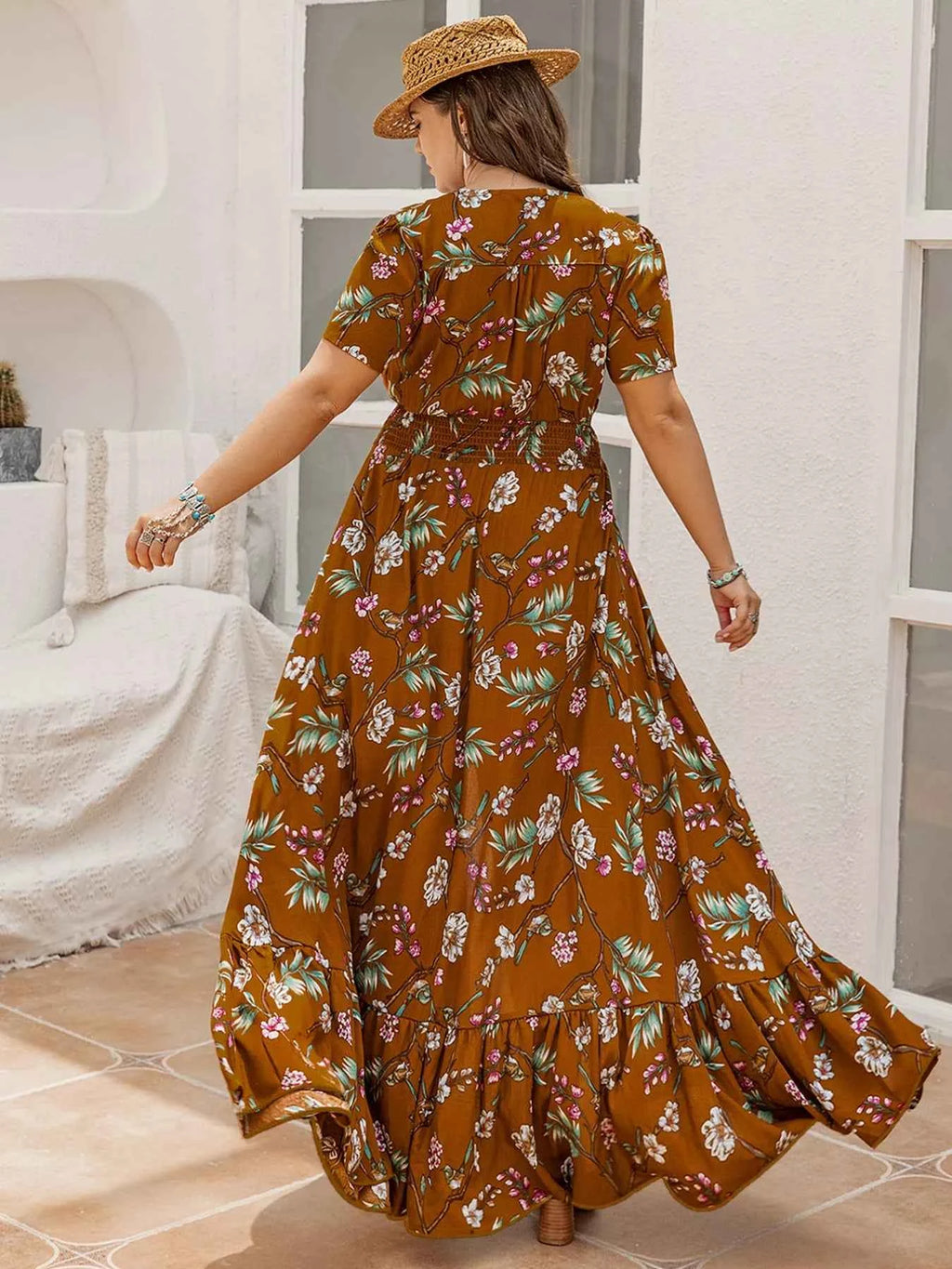 Plus Size Floral V-Neck Short Sleeve Dress bfab60fa-afdd-4289-8d3c-7b3c386967f9-Max-Origin