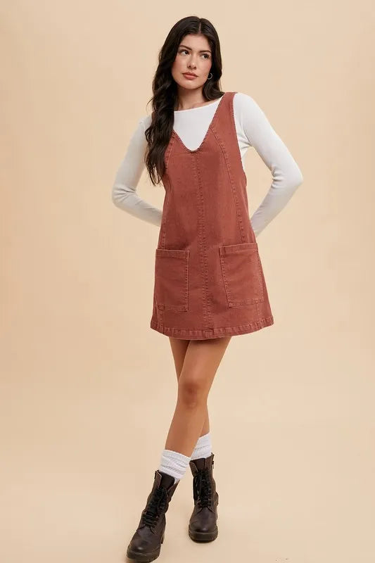 Annie Wear V-Neck Adjustable Strap Denim Overall Dress with Pockets bfdc0860-9085-42eb-9e1e-d54b38964463-Max