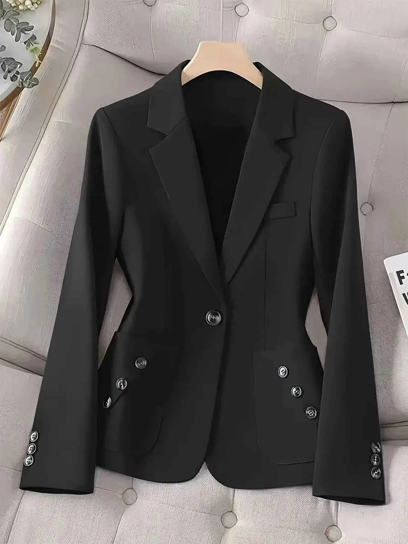 One-Button Blazer with Pockets Black bfde57835fb94ce8ad0c0b6a992c5617-Max-Origin