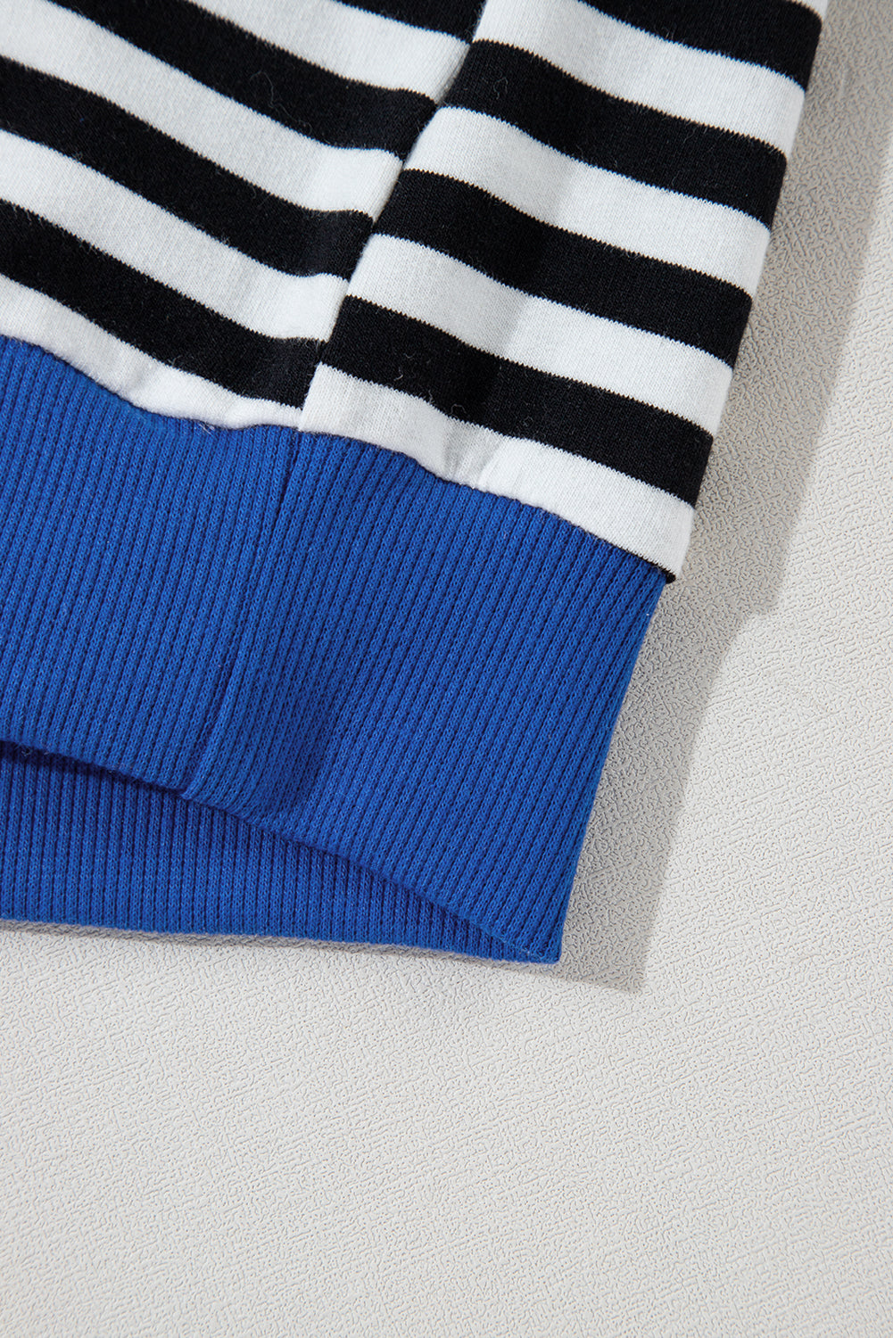 Black Stripe Contrast Edge Cross Seam Oversized Sweatshirt c0069dd85aaff0cf
