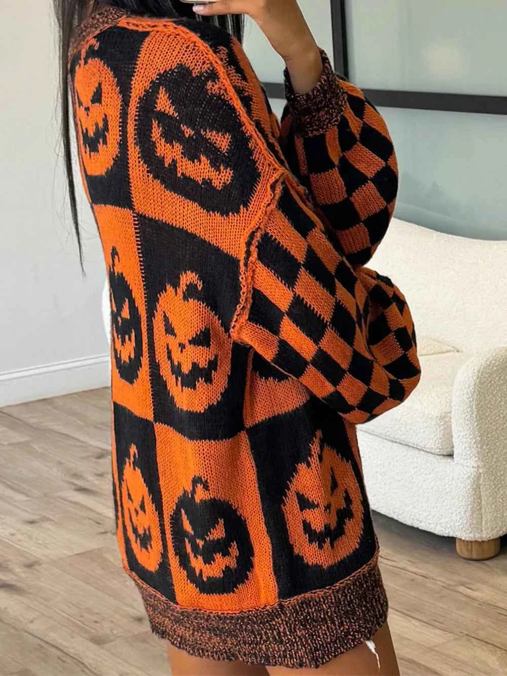 Exposed Seam Pumpkin Round Neck Long Sleeve Sweater c02624d5-443c-4e9f-8298-0a6667fa3d5b-Max
