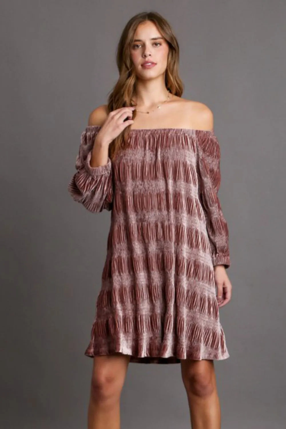 Umgee Off-Shoulder Balloon Sleeve Velvet Mini Dress c04d0e06-2a8b-47c3-9b22-37132610037e-Max