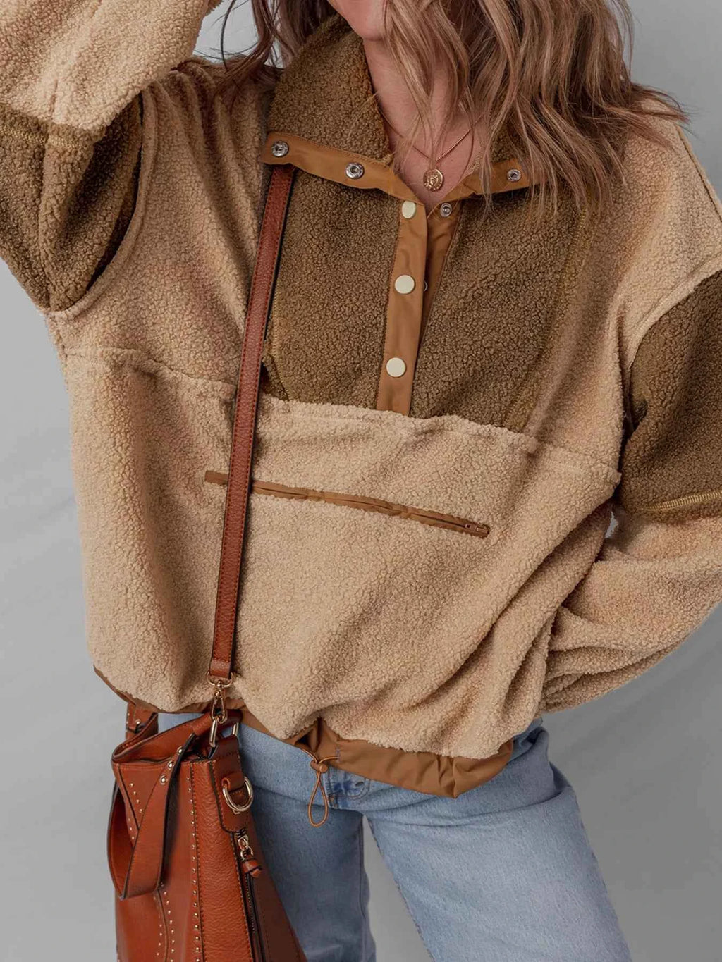 Color Block Patchwork Half Button Sherpa Sweatshirt c085455660ba4fa4be944e3032b3614e-Max-Origin