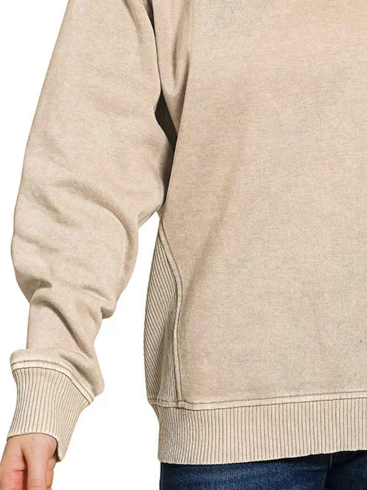 Acid Washed Fleece Sweatshirt with Side Rib c0d1e3c3-a549-460c-8e39-d3da05328c7e-Max-Origin