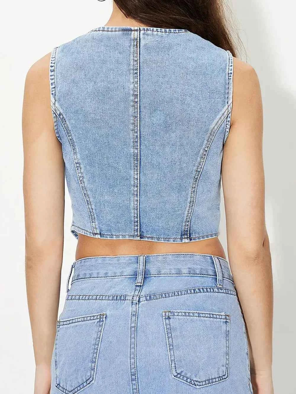 V-Neck Button Up Denim Vest c1125550-74f5-401c-bea2-9c1d7f90232f-Max