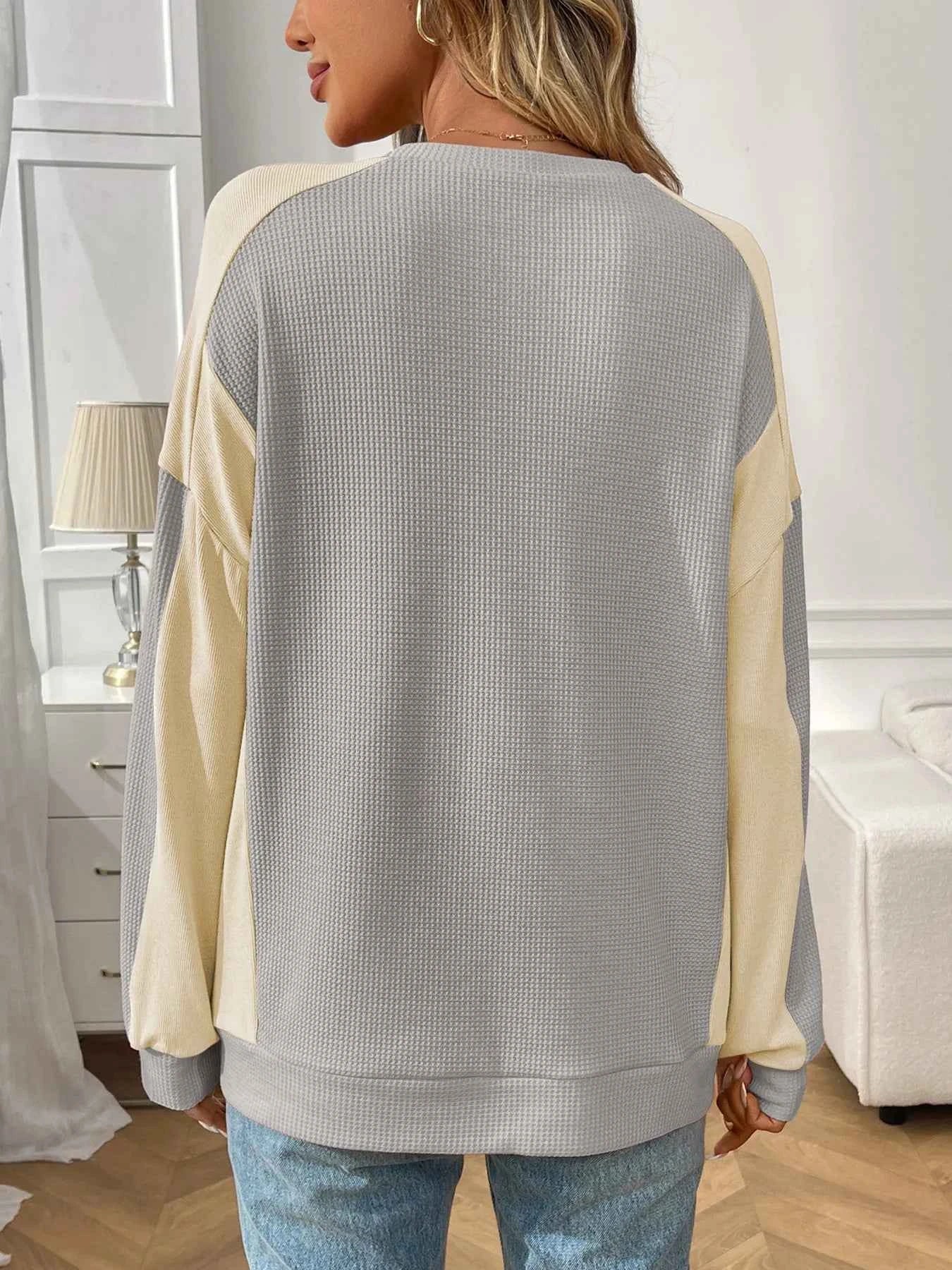 Color Block Long Sleeve Sweatshirt c12c0b3b5c0340aebc6cea3c686477de-Max-Origin