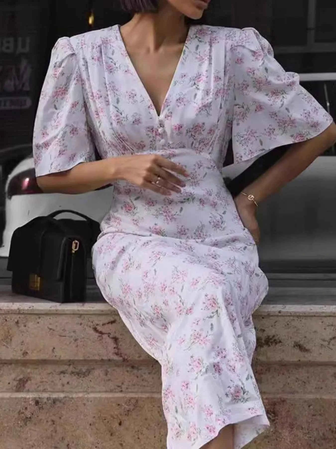 Floral Print Short Sleeve Dress c15783e5-ca2c-49b7-b2a1-28e1c3b28f88-Max-Origin