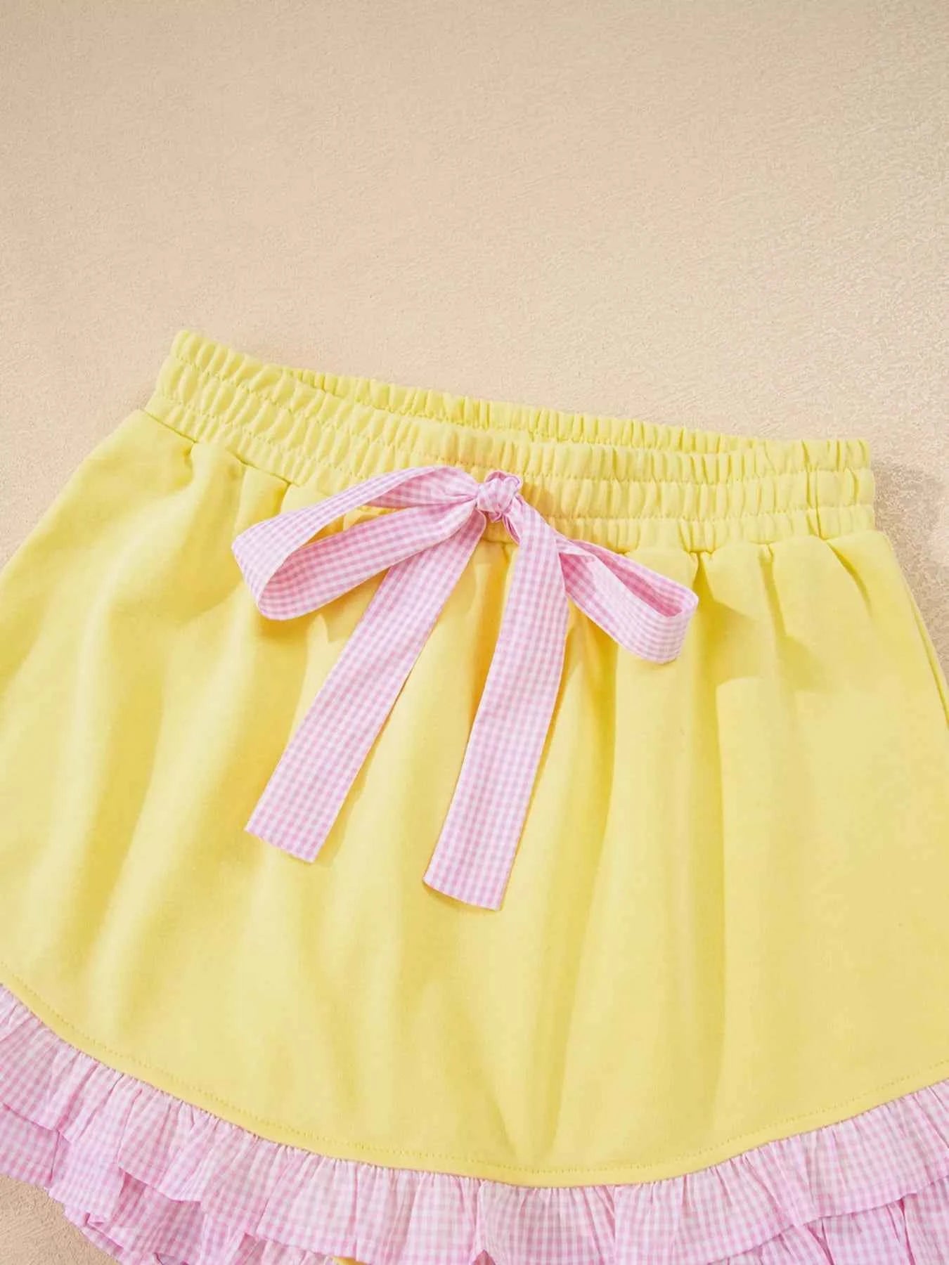 Contrast Frill Hem Round Neck Top and Shorts Set c160ed0e-6be9-492e-9e37-e6f6ec877971-Max-Origin
