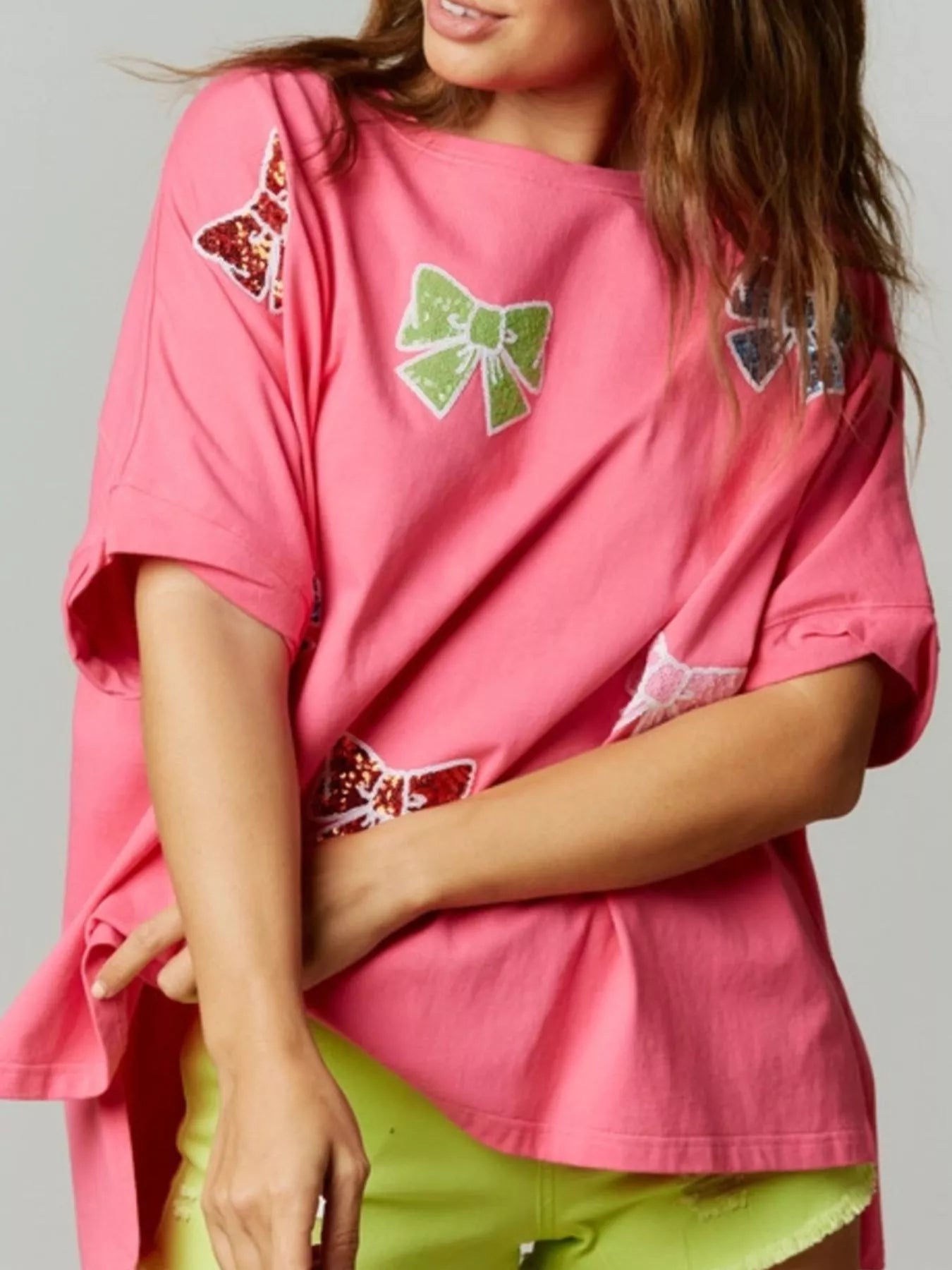 Sequin Bow Round Neck T-Shirt c16474ea-9e6c-4f7f-9f62-e365591b93b6-Max-Origin