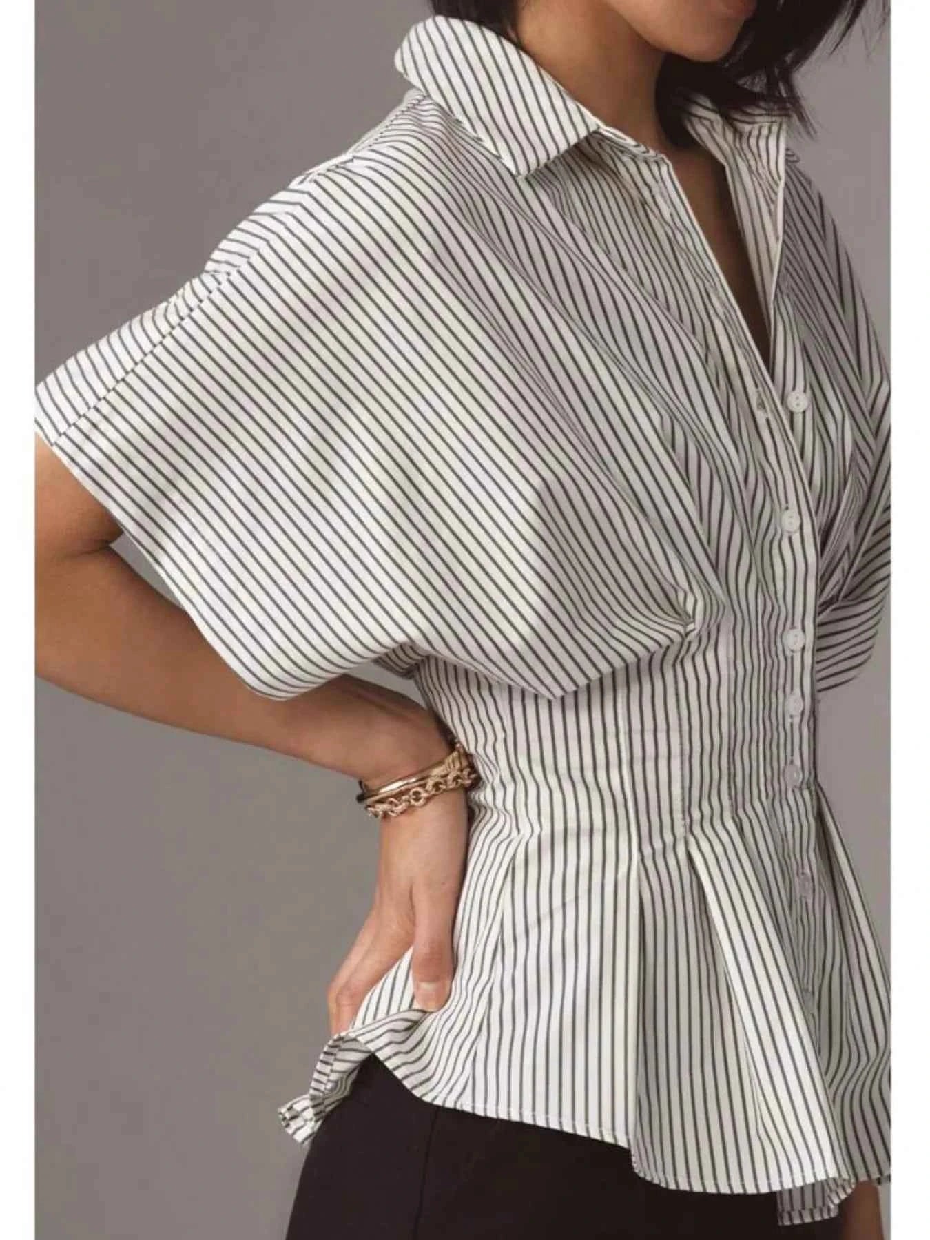 Striped Short Sleeve Button-Up Shirt c178f622-f82b-4e94-ad77-29489453a019-Max-Origin