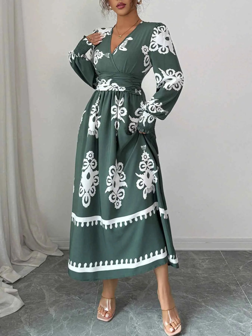 Printed Surplice Lantern Sleeve Dress c1ce5606-0991-4bb2-8b42-7d6c329d53d9-Max-Origin