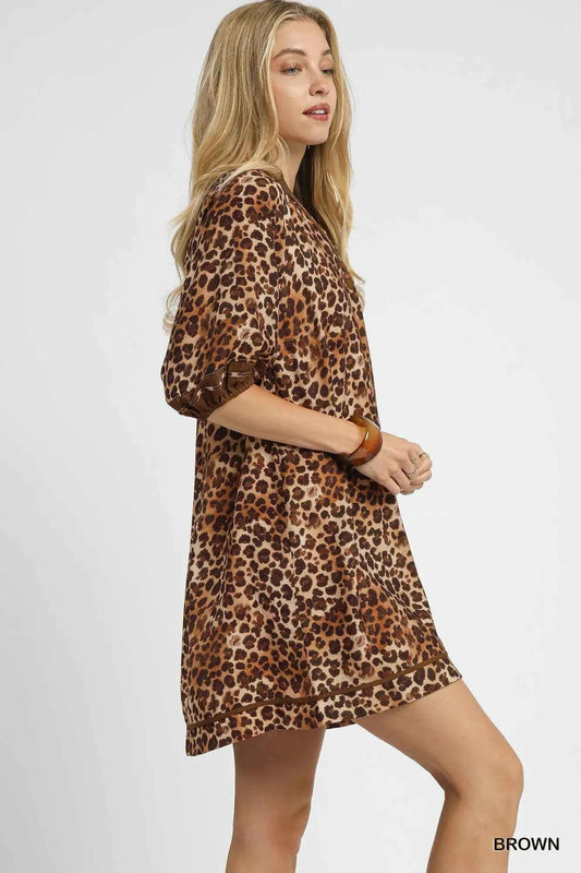 Full Size Leopard Print Mini Dress with Contrast Trim Plus Size c2a1c779-fc36-4581-95d1-0824ea9e4303-Max-Origin