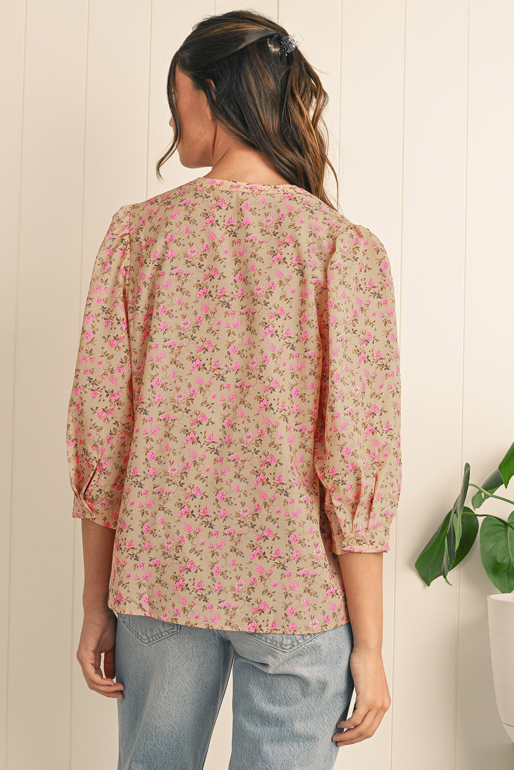 Light French Beige Ditsy Floral Print Bow Front Puff Sleeve Blouse c2a9f60984583173