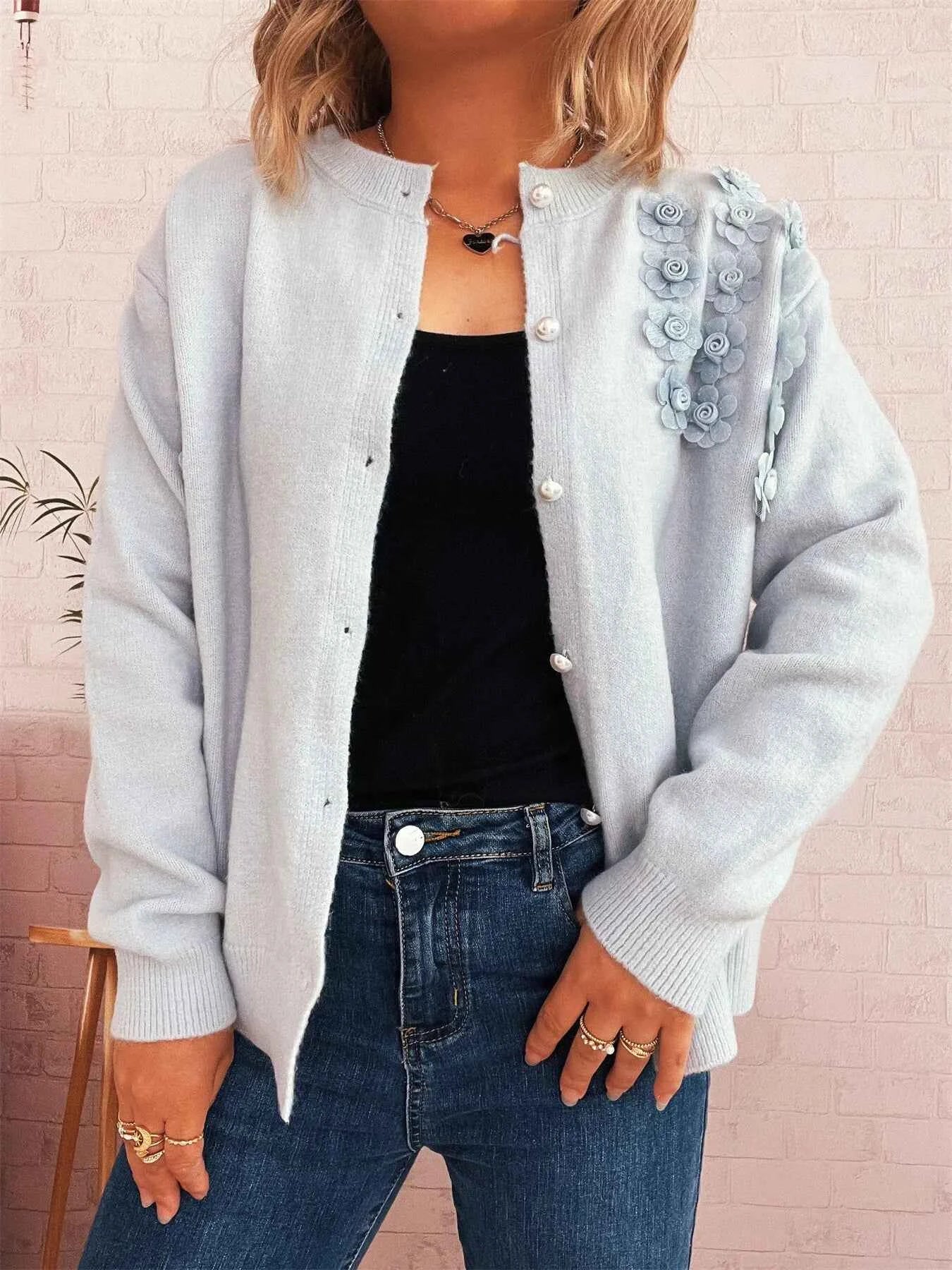 Flower Button Up Long Sleeve Cardigan c3041b04cf6e4c8ab56c4df41b6efe2e-Max-Origin