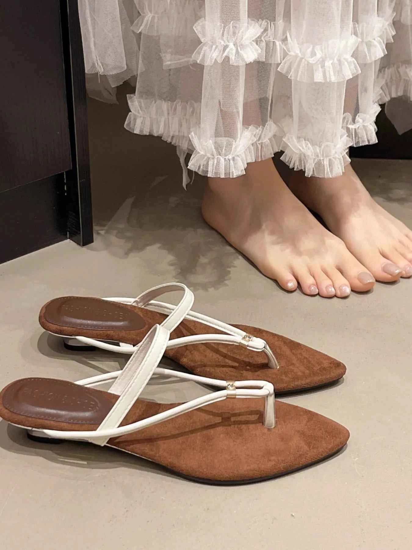 T-Strap Thong Sandals Beige c309b3ac6b3c412abbab27d8de26cb67-Max-Origin