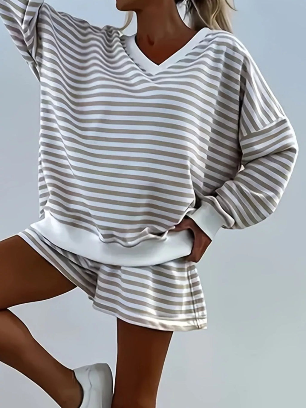 Striped V-Neck Top and Shorts Set c389ce7c-c45e-43e8-96d6-c9eaaf43b8fa-Max-Origin