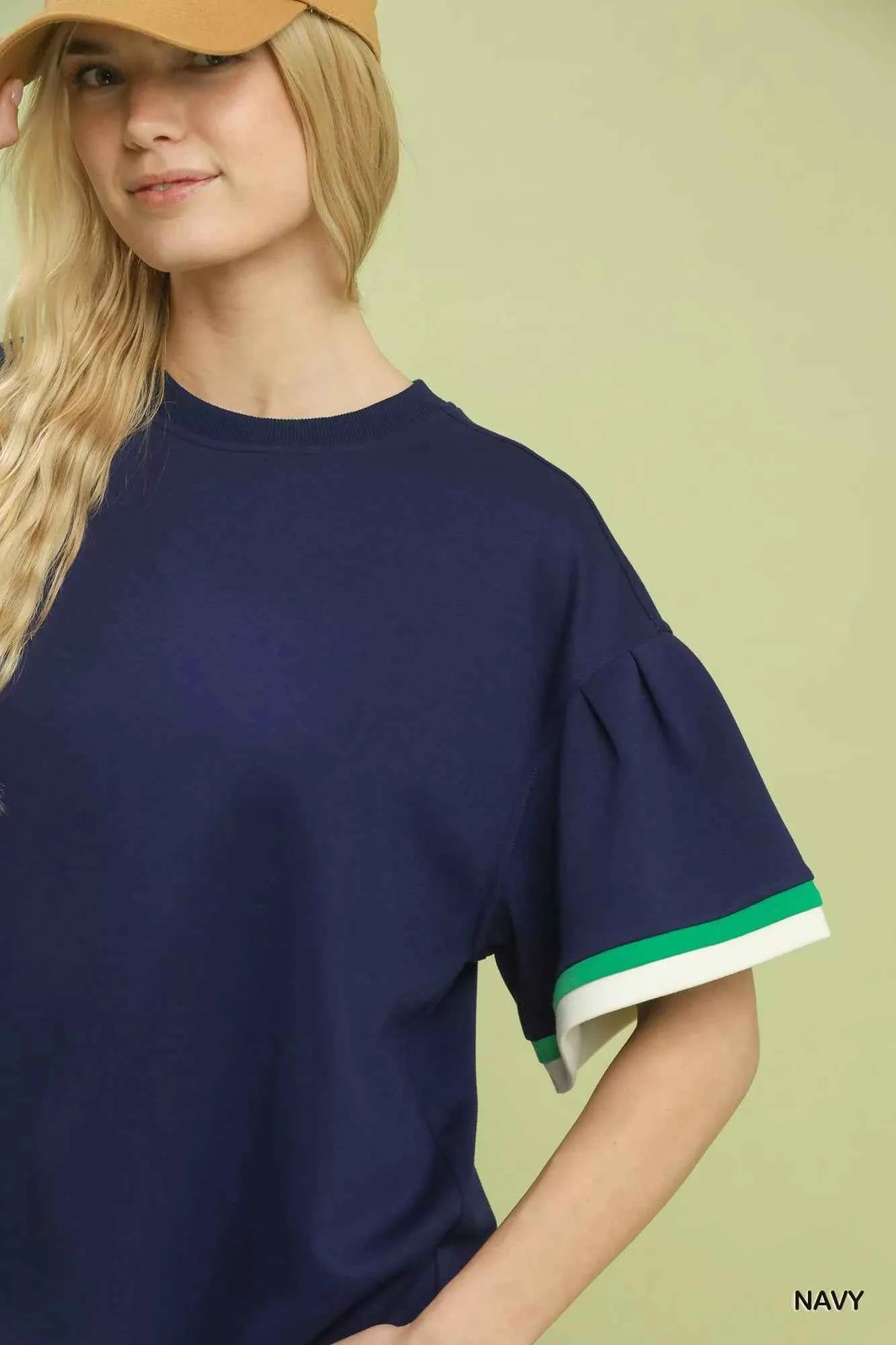 Umgee Contrast Trim Bell Sleeve Top c3c000a3-3ba6-4d75-b6a9-61754eb17956-Max-Origin
