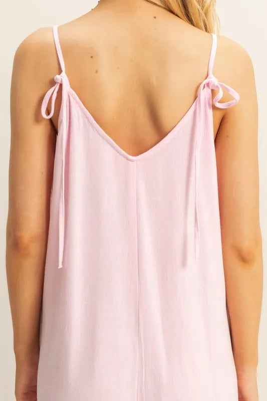 HYFVE V-Neck Pocket Detail Side Tie Hem Romper c3c9e523636c4071af95999116bf1280-Max-Origin