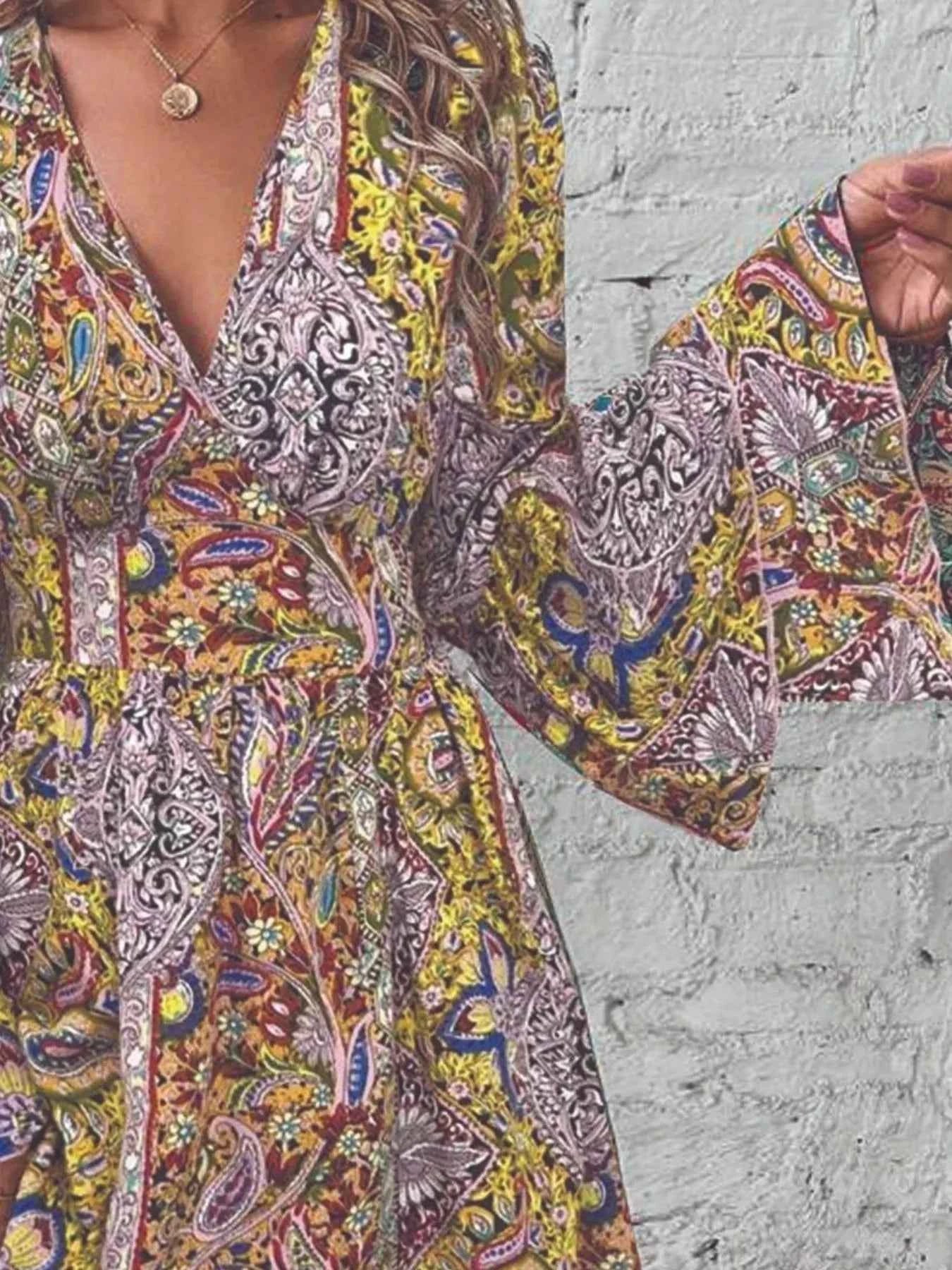 Paisley Print V-Neck Flounce Sleeve Dress c413a5fe-6885-4790-af72-6ac742cc93a8-Max-Origin