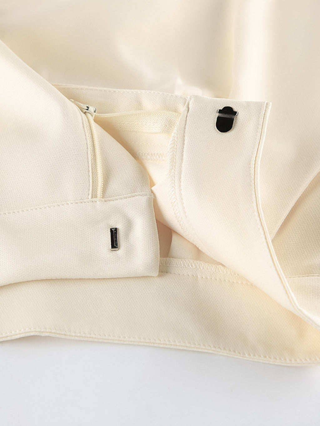 One Button Blazer & Wide Leg Pants Set c448a74f12704e809006a469708f9d8f-Max