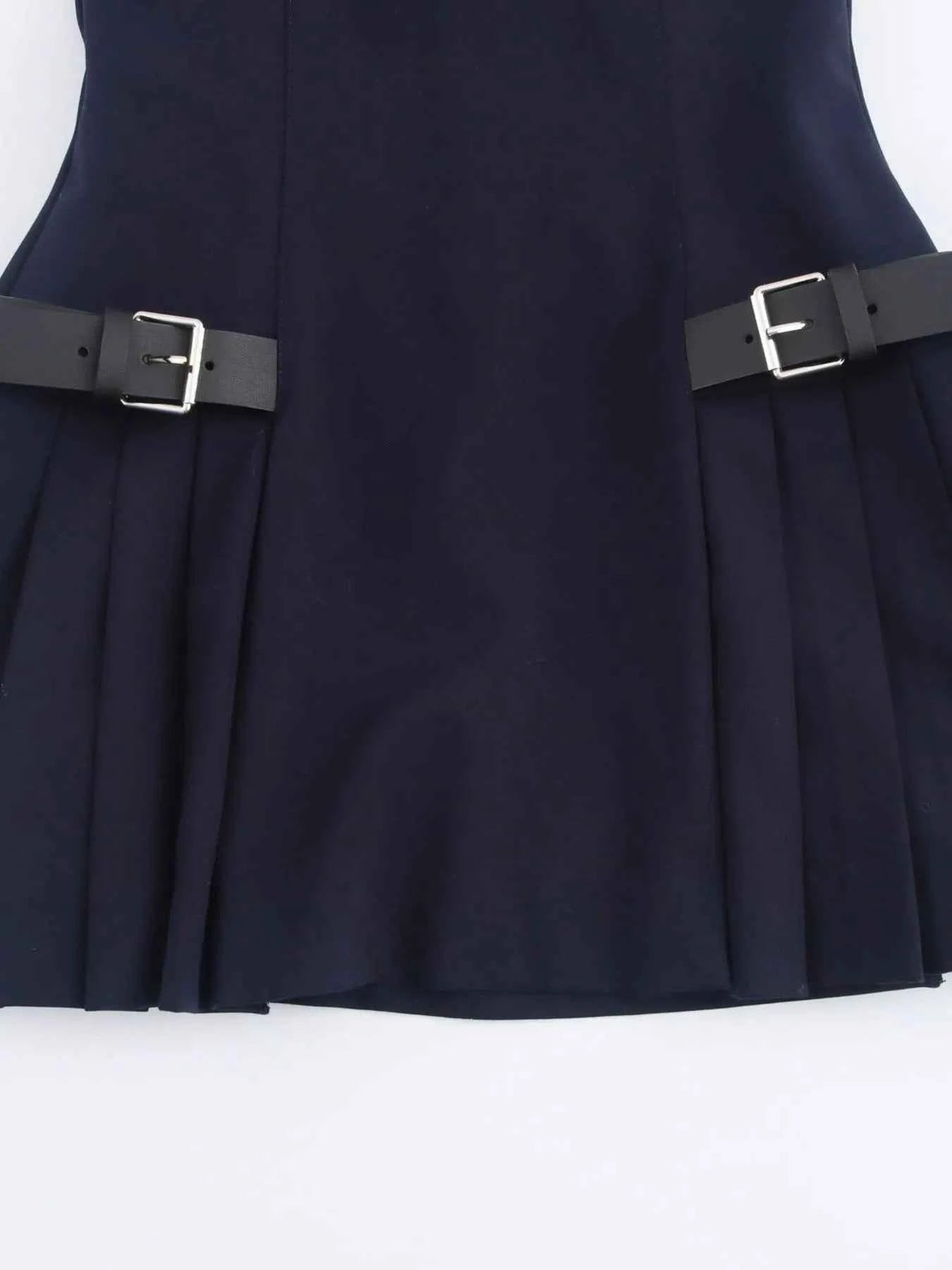 Sleeveless Halter Neck Mini Dress c46f5e7f-9868-4a6a-92a0-11f5c979f991-Max-Origin