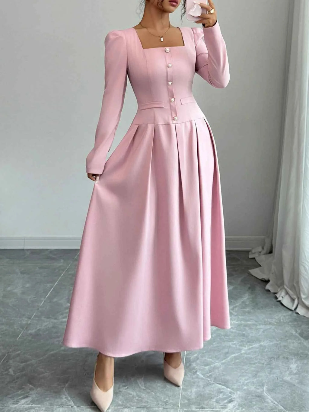 Square Neck Long Sleeve Maxi Dress c48325bb-06fb-4424-96f4-761bd92b87a3-Max-Origin