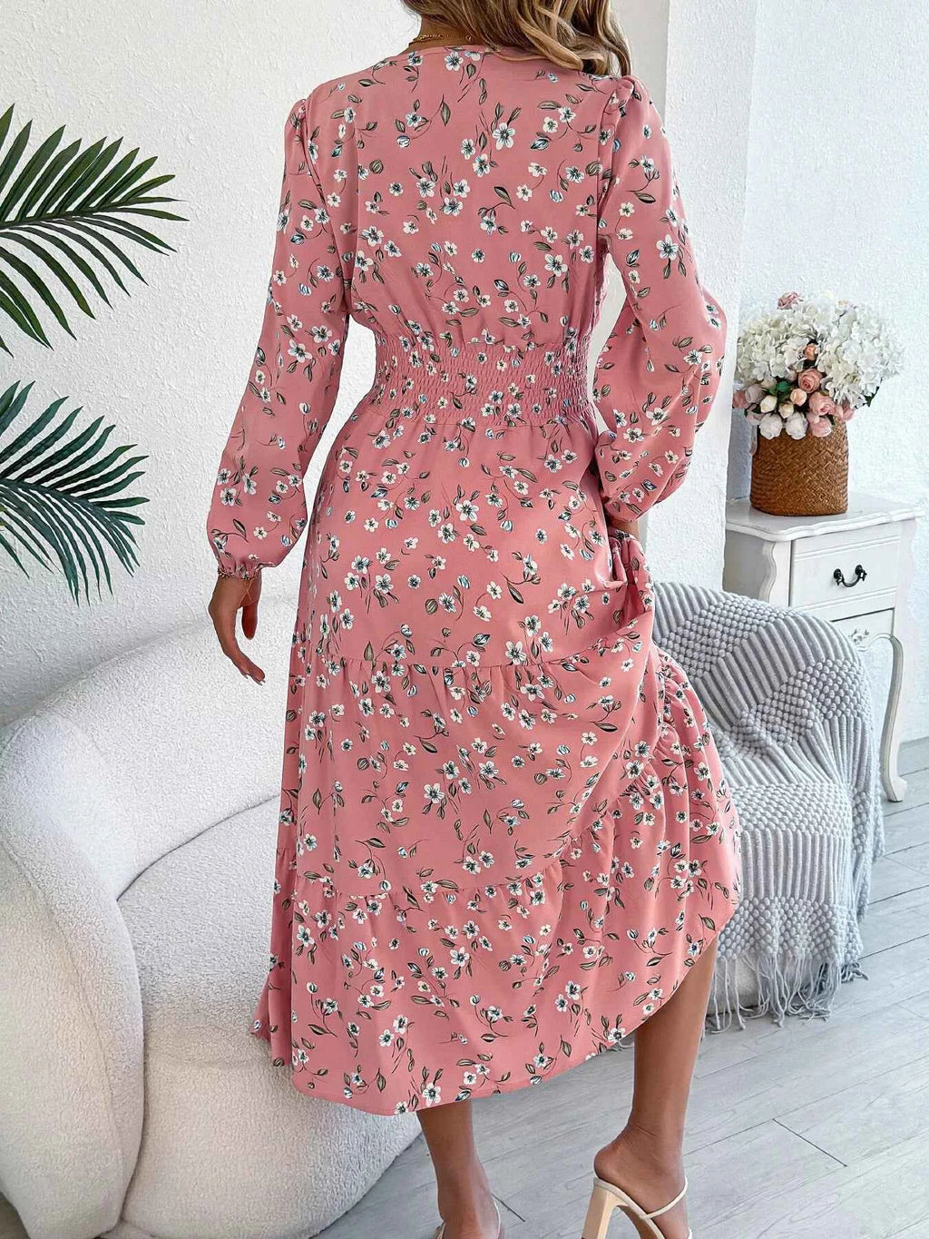 Floral Print Long Sleeve V-Neck Midi Dress c4bafa23046b403fa6eec12547b7bf16-Max-Origin