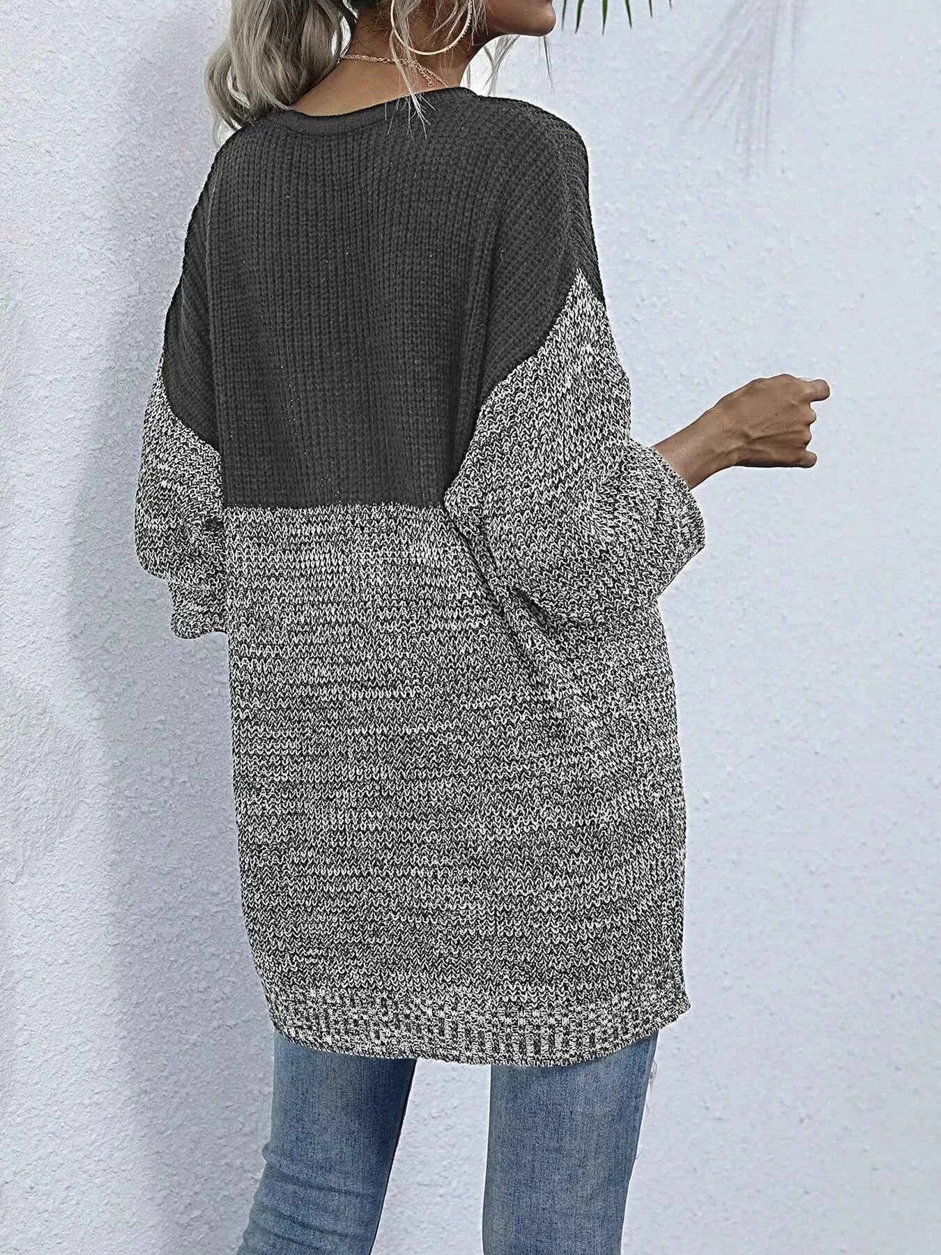 Color Block Long Sleeve Oversized Sweater c4fab3b3-39d9-4873-8d7c-34180b305d0a-Max-Origin