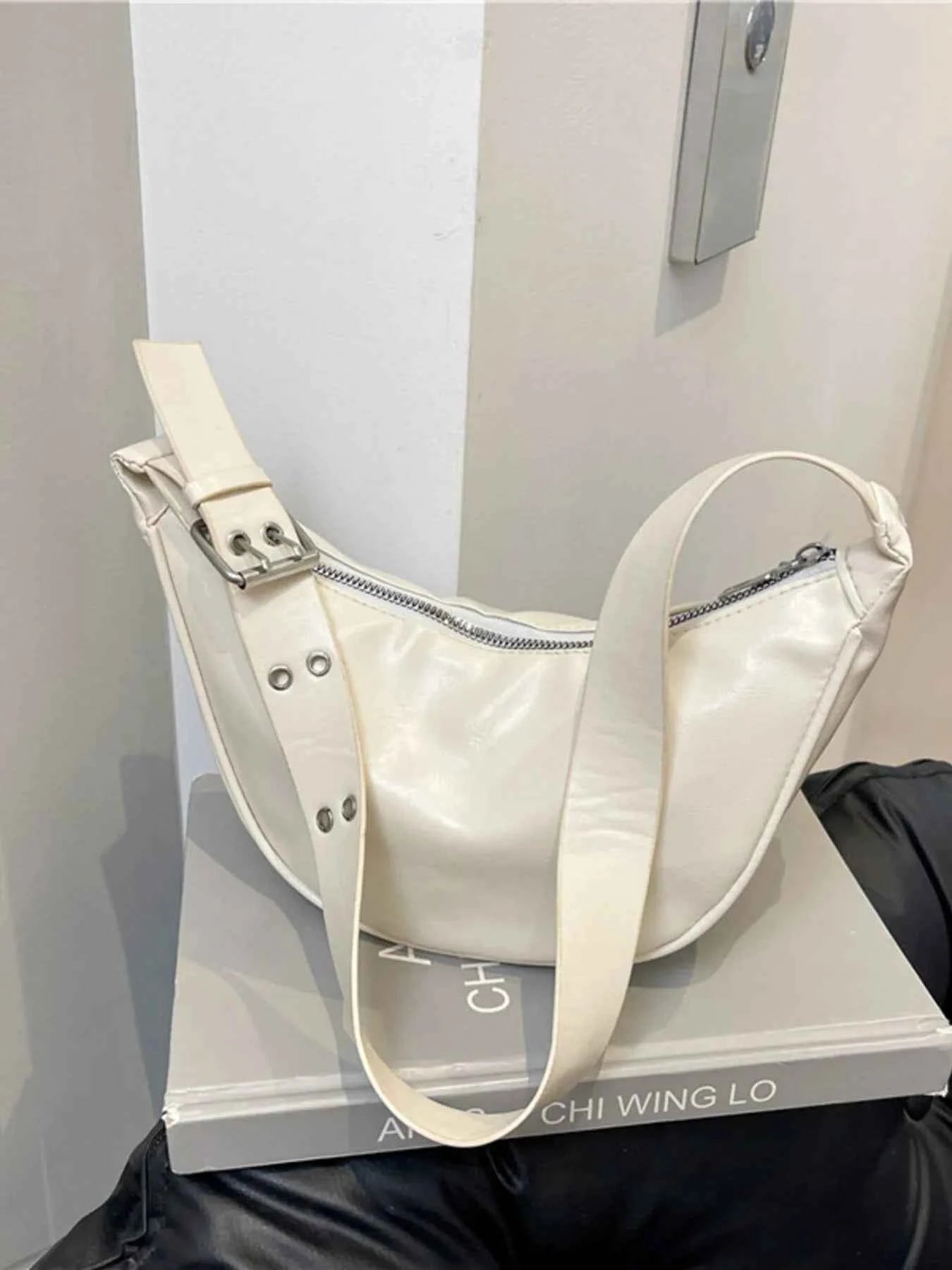 Adjustable Strap Shoulder Bag c51e421cc00644e9aa560bc6e2c1fa80-Max-Origin