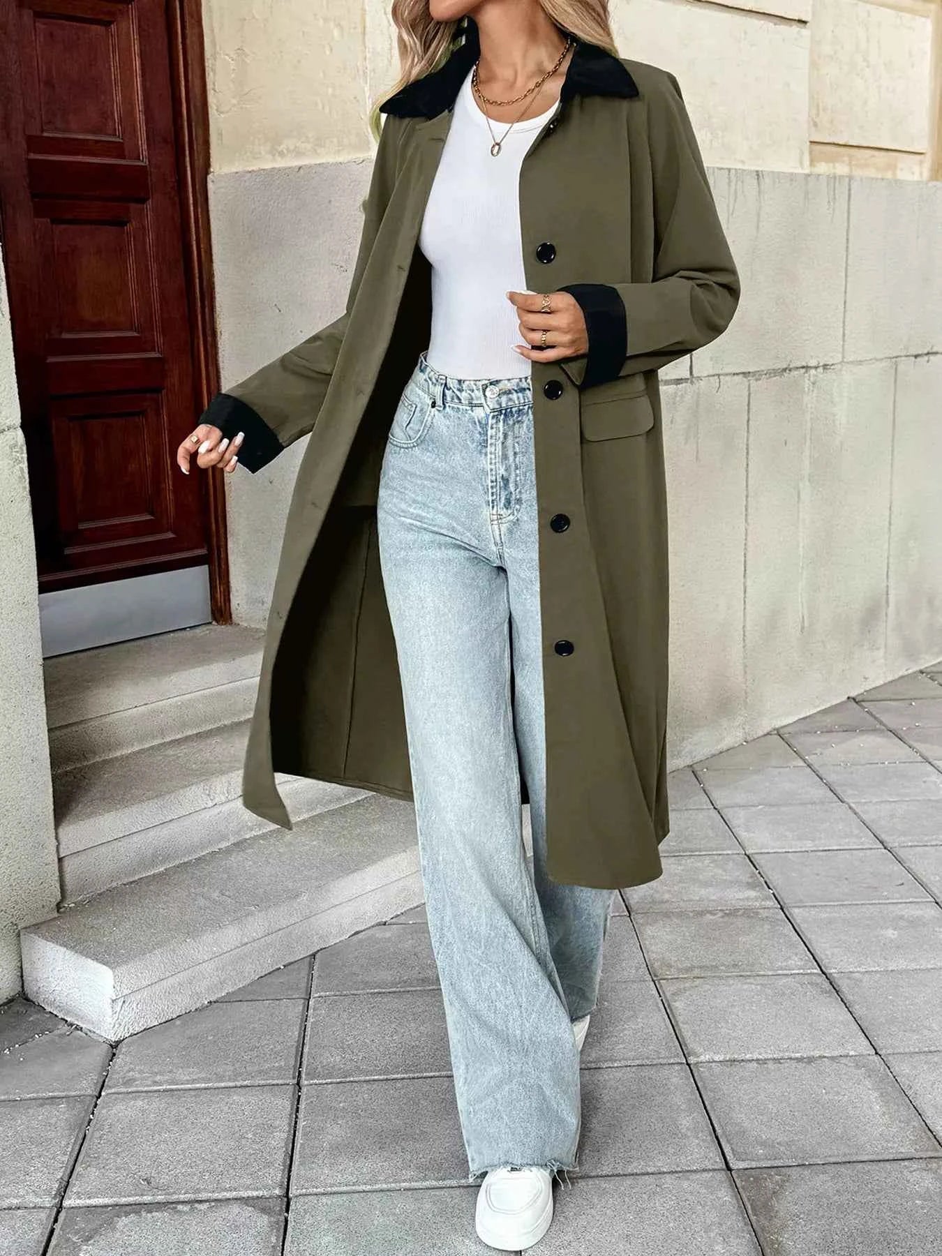 Contrast Collar Button Up Coat c545d5d473524d4cafef042ecc21677f-Max-Origin