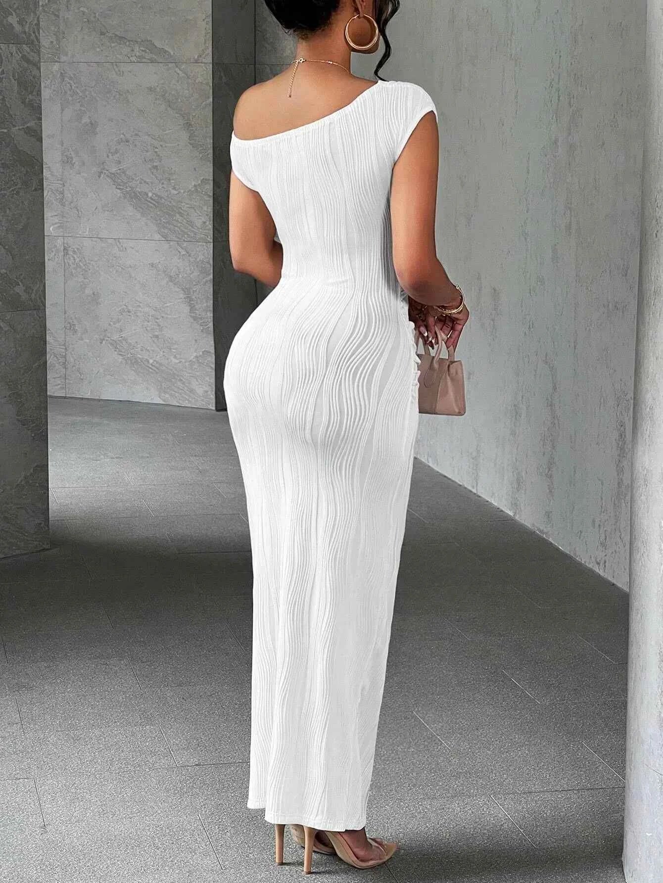 Asymmetrical One Shoulder Bodycon Maxi Dress c5576c60-17cb-48d0-a433-66949dce0bf0-Max-Origin