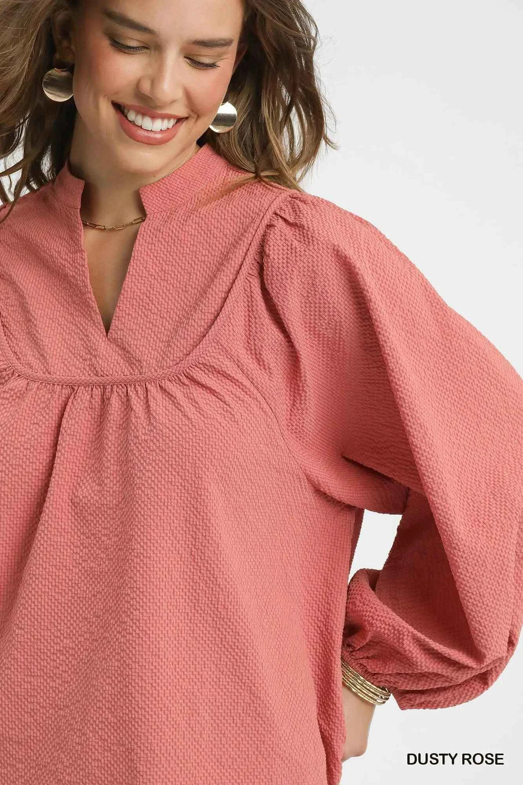 Umgee Textured Notched Blouse with Balloon Sleeves c55e22b0-79c0-4dec-a357-4dd21bfa1a9d-Max-Origin