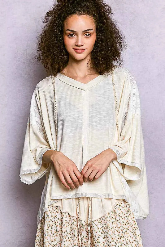 POL Short Sleeve Hoodie Top with Lace Detail CREAM c593814f-341e-4aa4-b8c1-5d45a2c73df4-Max-Origin