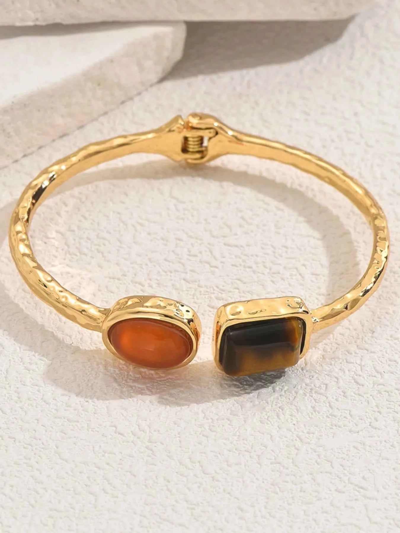 18K Gold-Plated Geometric Open Bracelet c5b0d9a7-c196-47ce-9c1c-236fcbab5ebc-Max-Origin