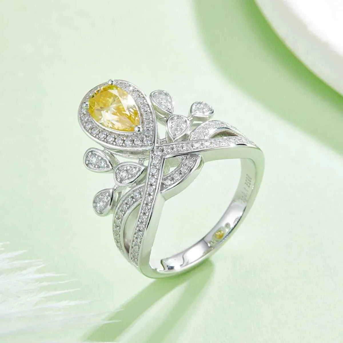 1 Carat Moissanite 925 Sterling Silver Ring Yellow c5b3e7f2-abe9-4fbb-bf83-7e807e969735-Max-Origin
