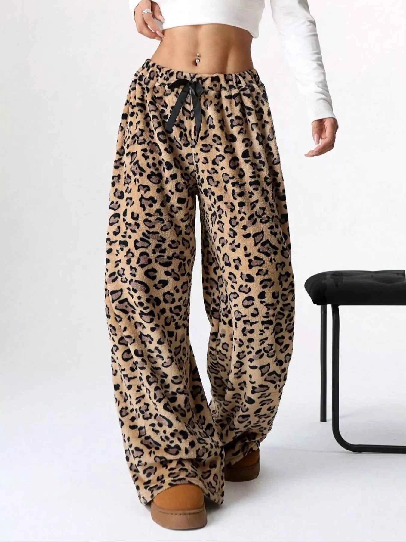 Leopard Wide Leg Pants Leopard c5c9a7fa108f45d7bdd053747034b1c5-Max-Origin