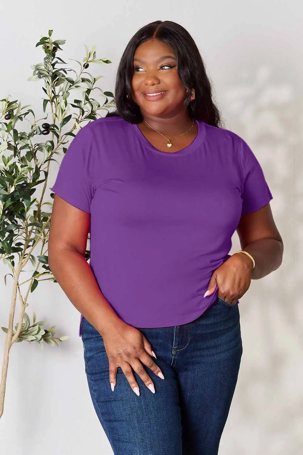 Basic Bae Full Size Round Neck Short Sleeve T-Shirt c5de717282cb45caaff52a652ab4b339-Max