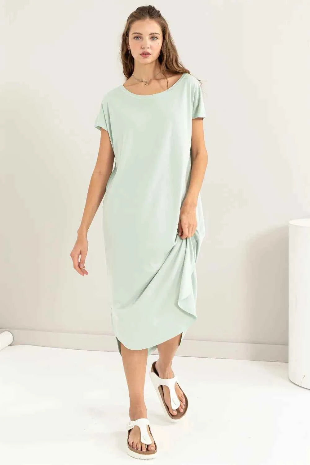 HYFVE Short Sleeve High-Low Slit Midi Dress Mint c5e9c851-3eae-4bfa-8737-3c19807ecf9d-Max
