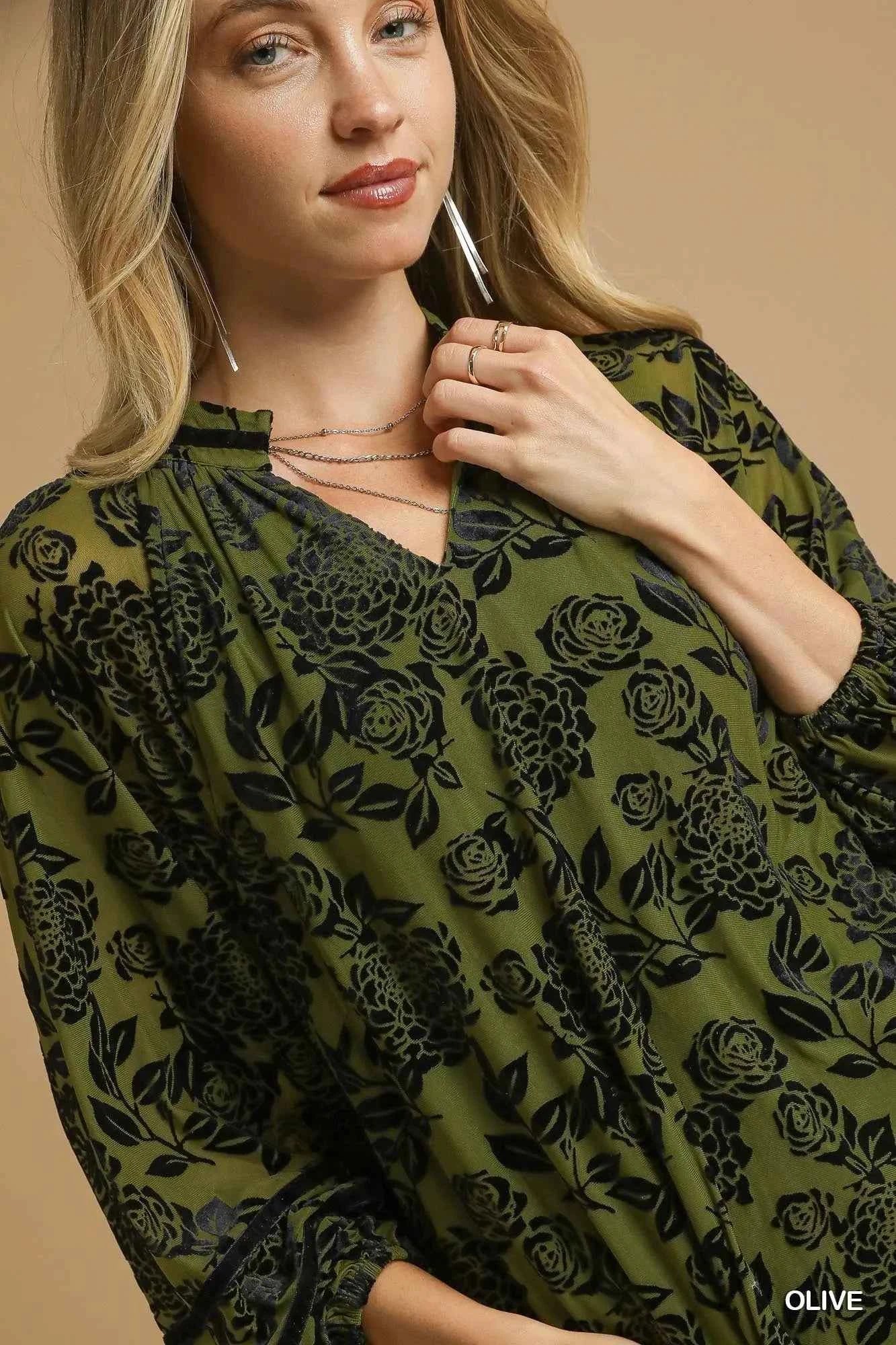 Umgee Full Size Floral Velvet Blouse with Balloon Sleeves Plus Size c614a8e2-79f0-418d-ae7f-a55386c2ac0e-Max-Origin